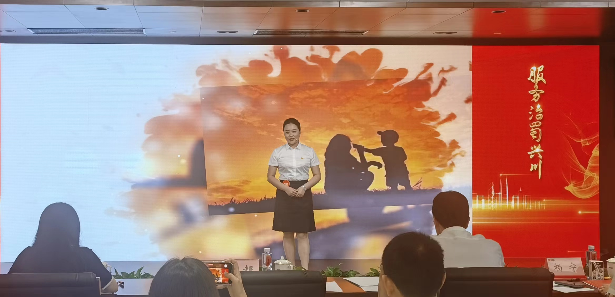 1657783604302625.jpg c4b24dc8b842ea7ae80903cd955003a.jpg