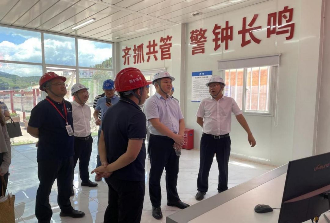 1689996084413569.jpg 11.jpg