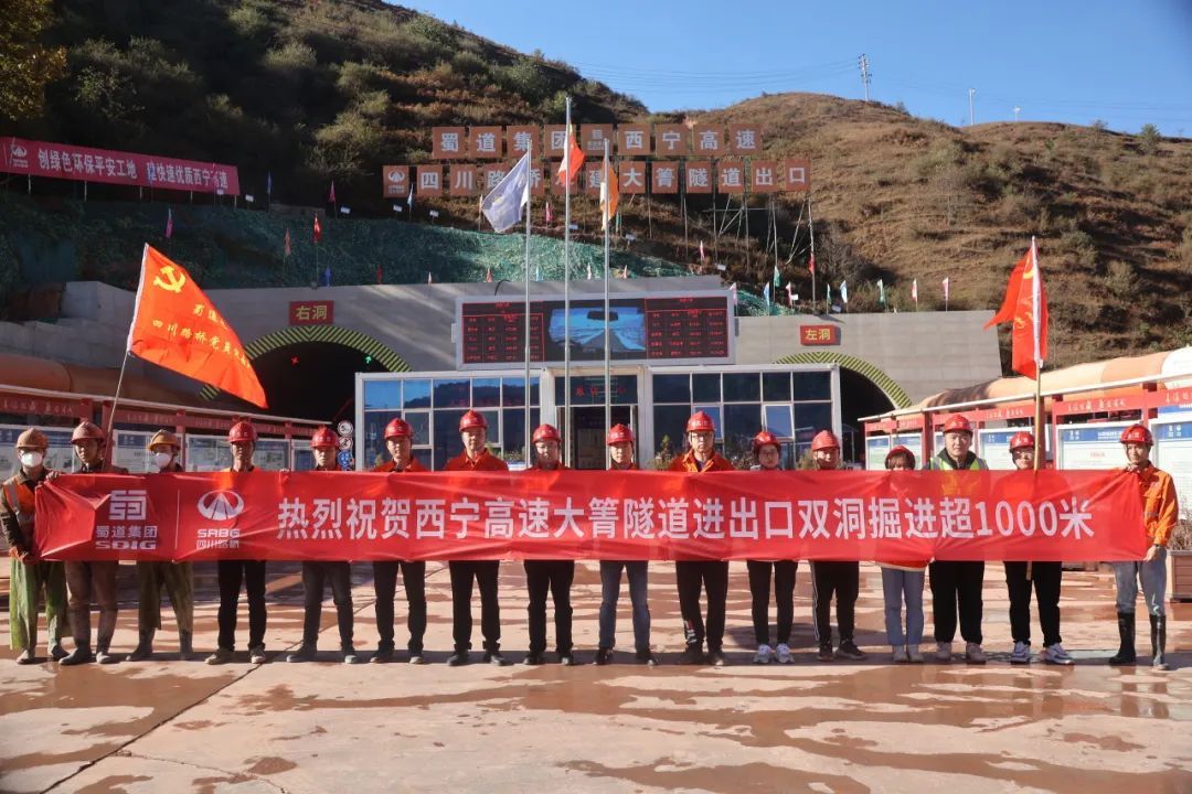 1701393233729046.jpg 2.jpg