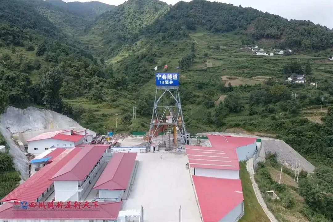 1706058203354272.jpg 4.jpg