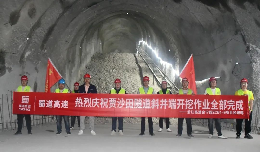 1711939043693111.jpg 1.jpg